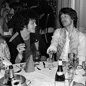 精品亚洲性xxx久久久
